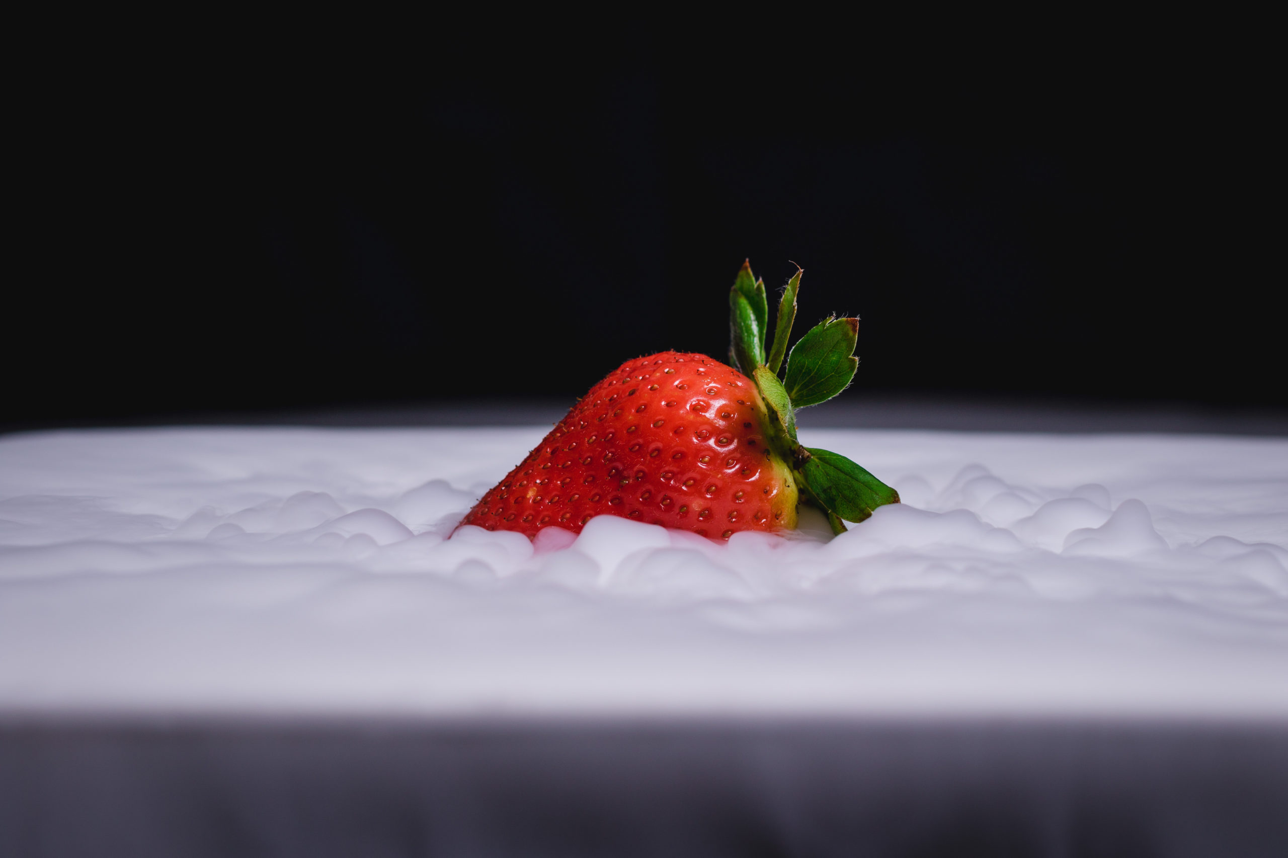 dry ice with strawberry